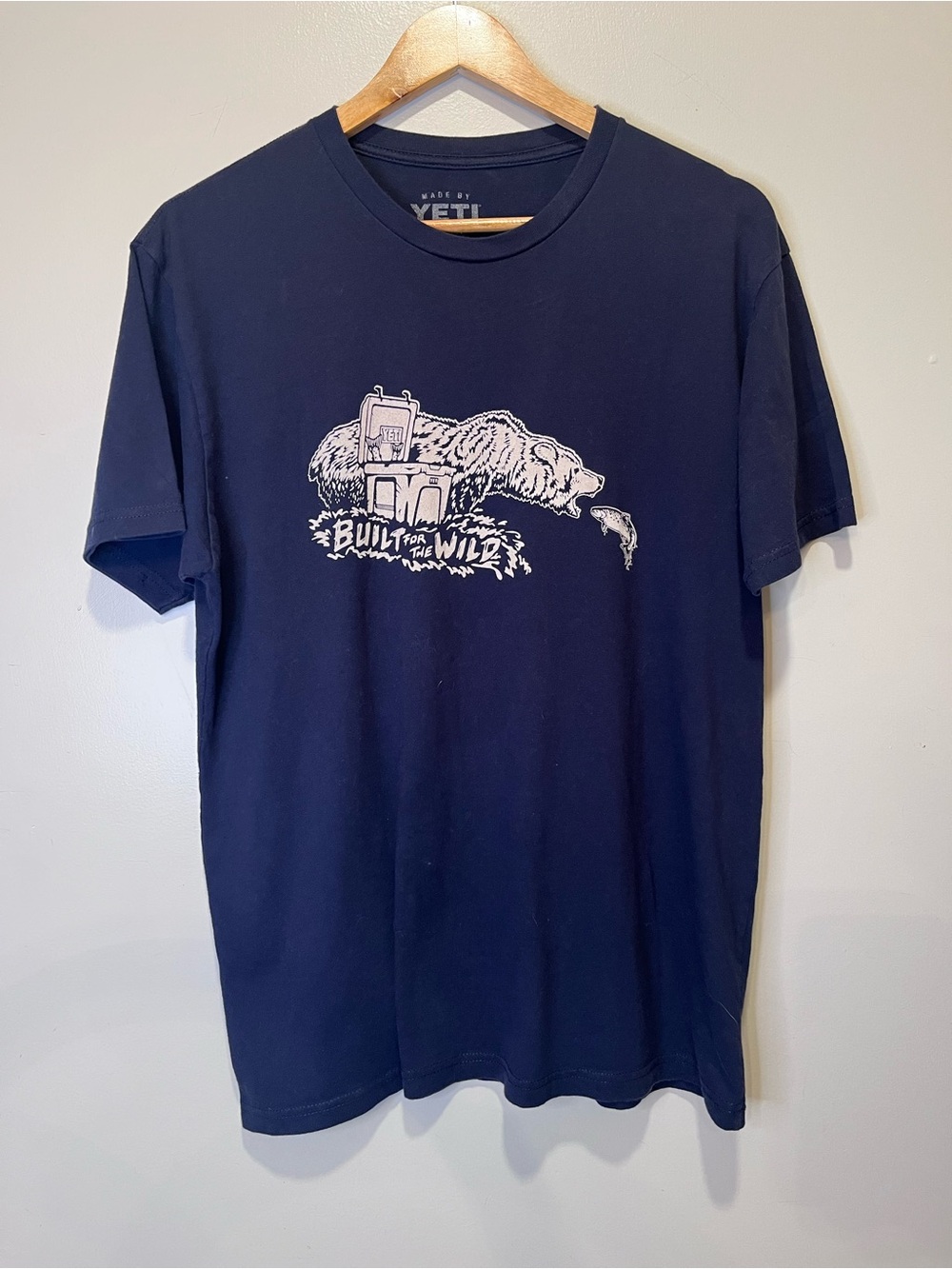 YETI Women's Navy 'Built for the Wild' Graphic T-Shirt